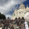 秋のフランス観光のおすすめ！モンマルトルのブドウ収穫祭。