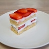 喜多見の「プレドゥラリヴィエール」でいちごのショートケーキ、ポムドテール。