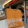 Superdry 極度乾燥(しなさい)ってどこで買うの？どこのブランド？人気なの？