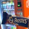 海外の自動販売機で遭遇！Kellogg‘s（ケロッグ）の「Frosties Cereal Bar（フロスティーズ・シリアル・バー）」と「Coco Pops Cereal & Milk Bar（ココ・ポップス・シリアル＆ミルク・バー）」の巻