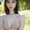 “天使すぎる”ファッションモデル・鈴木友菜の推定Cカップ美乳水着画像【６】