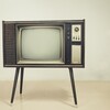 75型と85型の大画面テレビを正しい位置で選ぶ方法