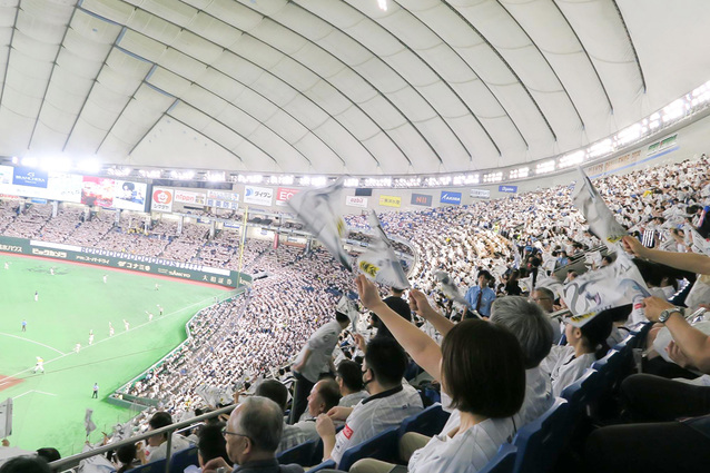 東京ドームを埋め尽くす白き応援団。「鷹祭 SUMMER BOOST 2026」で1万人のソフトバンクの社員・家族が応援