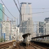 阪急電車　中津駅と阪急・春日野道駅