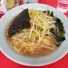 【神奈川】二宮『ラーメンショップ椿二宮店』のネギラーメン。