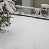 雪景色のJR国立駅でホットケーキでまったりして三角屋根で小発見な件