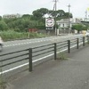 自転車の事故で歩行者重体 