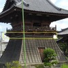 市川市　徳願寺鐘楼・1　孟宗