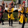 【ダイナミック琉球】沖縄の創作エイサーの踊り子が可愛いすぎる