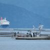 　海辺の風景・豪華客船にっぽん丸