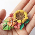 過去作品#015｜“作りたい”気持ちをそのまま込めた､ひまわりブローチ｜革花ダイアリー