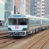 高松駅で国鉄キハ185気動車特急｢しまんと｣を撮影