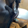 アッパーとライニングの縫い合わせ