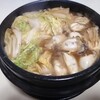 蔦八(つたはち)のかき鍋とさばの水煮の卵とじ　植野食堂
