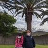 今日のうたたねと、大阪駅前に「ど根性大根」生える アスファルトの隙間、通行人驚きと、【まず最初に、そこに存在しているものをあるがままによみがえらせ、次に葛藤を分析することによってその形を変化させていく。】