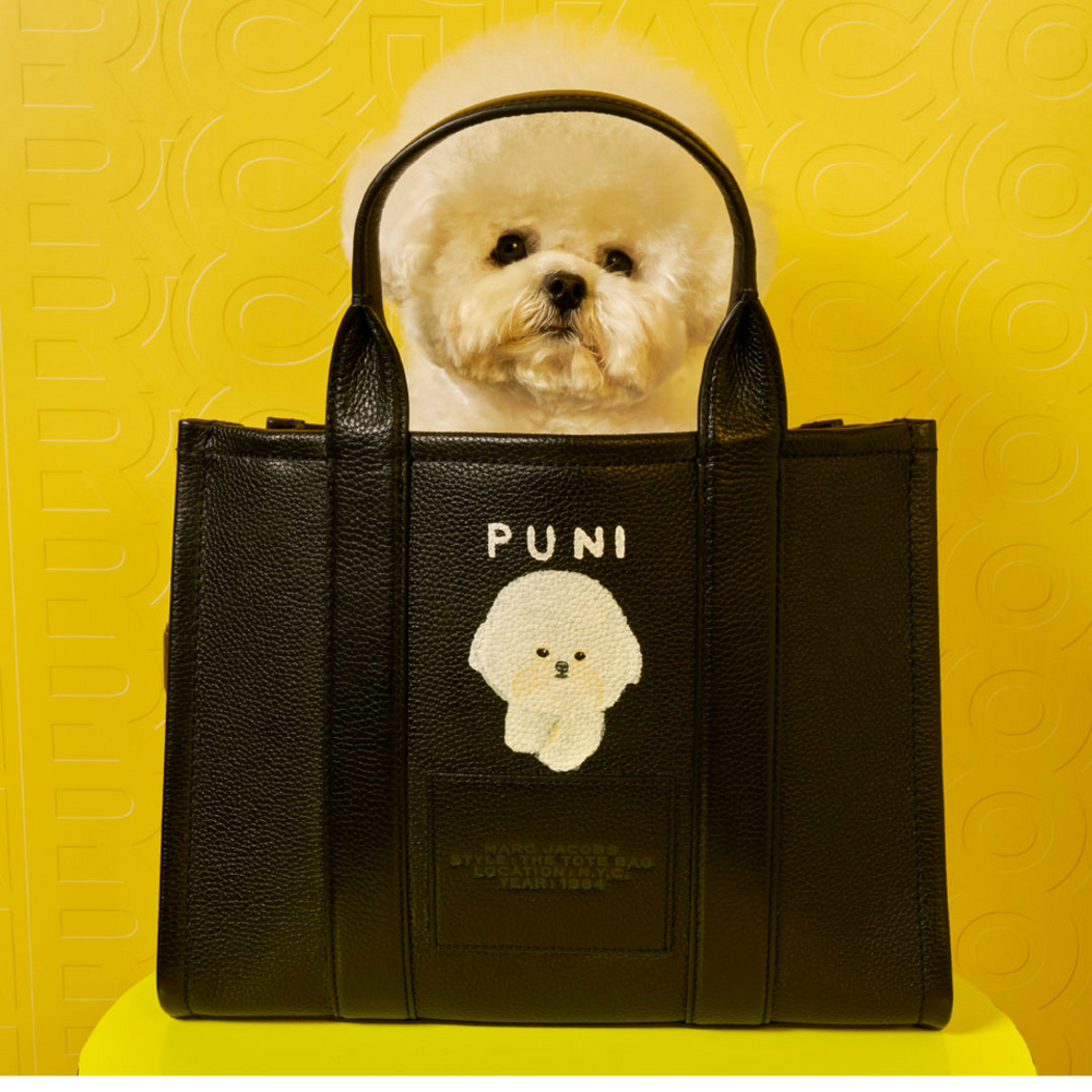 愛犬の似顔絵が入った特別なバッグを手に入れよう: マーク ジェイコブス 表参道店でPET PORTRAIT開催
