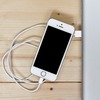 100円ショップSeriaで買える充電器ホルダー『iPhone対応CHARGER HOLDER』に一目惚れ！