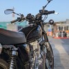 SR400: フラワーロードを走る