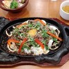 ひとりランチ　「津の田ミート」