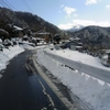 どこまでも～限りなく～降り積もる雪が～とても重い～♪