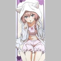 今アイラ B3タペストリー 「プラスティック・メモリーズ」にとんでも 