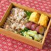 5月26日（月）鮭ときのこの炊き込みご飯弁当の日