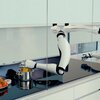 ロボットハンドが両手で料理をしてくれる