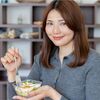 【例文付き】箸休めは失礼な表現？ビジネスにおける使い方や類語を解説