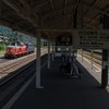 キハ120の配給列車を撮る。