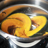あらゆる「料理の素」になる！フィスラー圧力鍋で、蒸しかぼちゃ