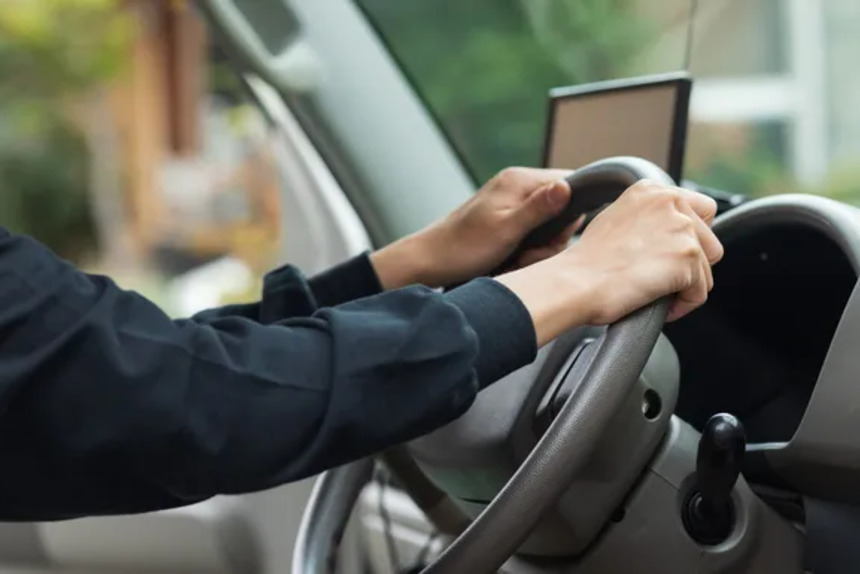 ジャダー現象とは？原因と対策、気を付けたい車種について整備士が解説