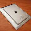 iPadmini（モックアップ？）にLightningケーブルを接続した写真が公開