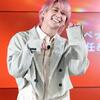 Ｓｎｏｗ　Ｍａｎ・佐久間大介“猫ポーズ”で「お願いしにゃん！」