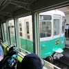 琴電レトロ電車と長尾線車両1300形1305-1306号の交換