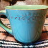 キャンドゥのアンティーク調マグカップ。