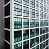 VS Code の支援を受けてDockerfile, docker-compose.ymlを編集する