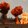 春日部の爆弾事件と世界の爆弾事件とのシンクロ