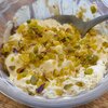 どて煮とピスタチオクリーム　パスカルの「パンセ」