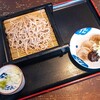 榑木野松本駅舎店＠松本　モーニング限定もりそば＋そばの薄焼き、モーニング生ビール、馬もつ煮込み、野菜天ぷら