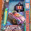 TRANSFORMERS LEGACY EVOLUTION　CYBERVERSE UNIVERSE SHADOW STRIKER