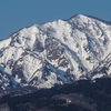 残雪の湯ノ沢岳