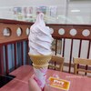 みかづき　とちおとめ苺ミルクソフトクリーム