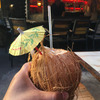 USA Hawaii〉南国のムードを味わうココナッツジュースはいかが？