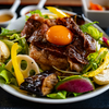 南魚沼本気丼2019「肉の極み越後牛と三種の肉〜オレのよくばり丼〜」（魚沼しあわせ和洋食堂 つばめの巣）