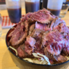 メシテロ～ステーキ＆ハンバーグ肉嬢（ステーキ丼）