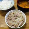 今日の食べ物　朝食に豚肉ともやしの炒め物