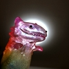クリスマスにやってきた！虹色に輝く山椒魚怪獣「レインボーグリッターバイロン」