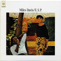 Miles Davis - The Complete Plugged Nickel Live 1965」フリー＆前衛