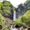 水量が多すぎる滝、大迫力