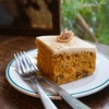 神楽坂の「AKHA AMA COFFEE（アカアマコーヒー）」でキャロットケーキ。